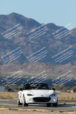 media/Nov-23-2025-Speed Ventures (Sun) [[88f20b6e61]]/6-Yellow Group/Session 1 (Turns 16 and 17 Exit)/